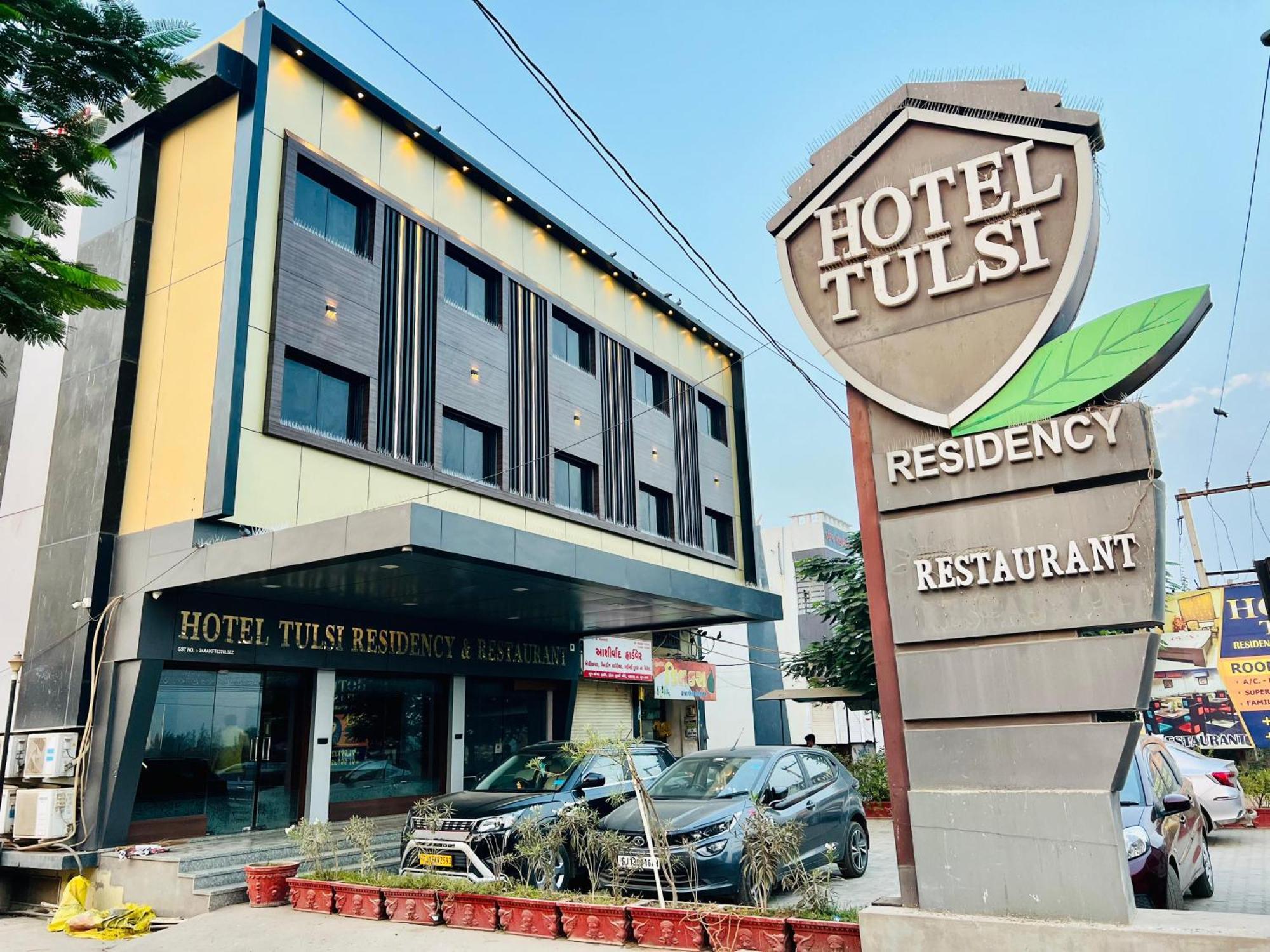 Hotel Tulsi Residency Bhuj Exterior photo