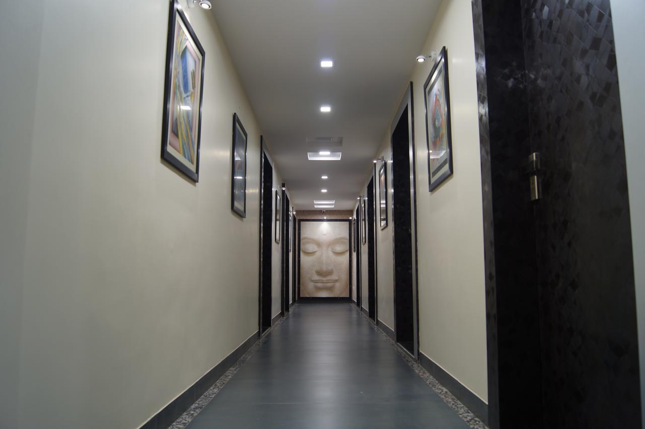 Hotel Tulsi Residency Bhuj Exterior photo